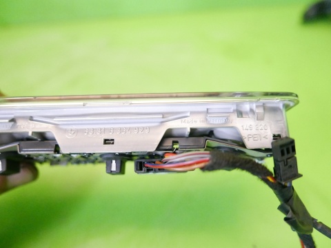 Lampka oświetlenie wnętrza kabiny przód 8364929 BMW X5 E53 99-03