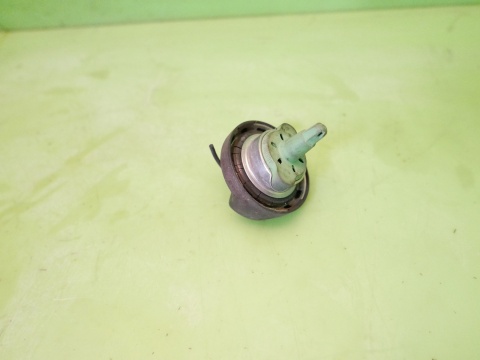 Korek wlewu paliwa benzyna BMW X5 E53 4.4 M62B44 99-03