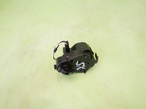 Silniczek sterowania nawiewem 6902696.9 BMW X5 E53 4.4 M62B44 99-03