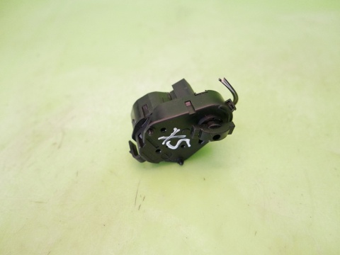 Silniczek sterowania nawiewem 6902696.9 BMW X5 E53 4.4 M62B44 99-03