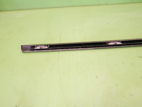Listwa szyby karoseryjnej lewa tył 475/9 BMW X5 E53 99-03