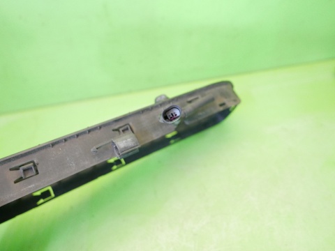 Spryskiwacz szyby dysza kratka maski wlot lewy 8402669 BMW X5 E53 99-03