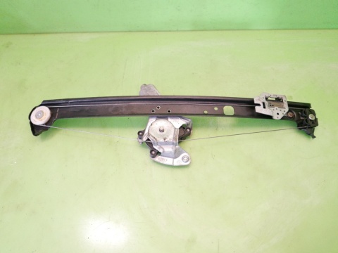 Mechanizm podnośnik szyby lewy tył 8243805 83620630 BMW X5 E53 99-03