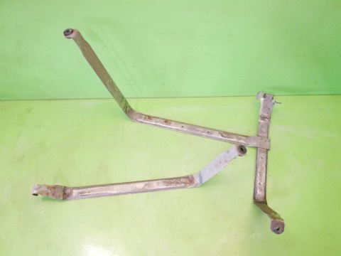 Listwy obejmy mocowania zbiornika paliwa BMW X5 E53 4.4 M62B44 99-03
