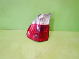 Lampa lewa tył w błotnik BMW X5 E53 99-03