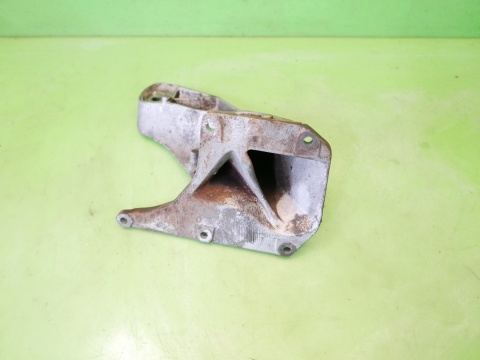 Łapa wspornik mocowanie 6751345 BMW X5 E53 4.4 M62B44 99-03