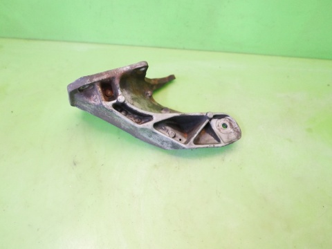 Łapa wspornik mocowanie 6751345 BMW X5 E53 4.4 M62B44 99-03