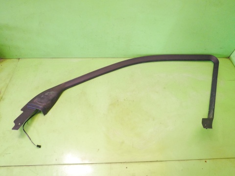 Listwa ramka szyby drzwi prawa przód 8402508 BMW X5 E53 99-03