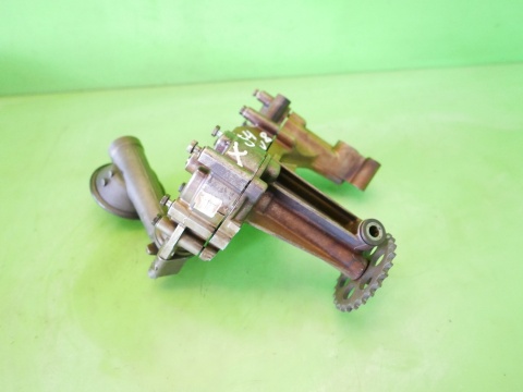 Pompa olejowa smok oleju 1439271 BMW X5 E53 4.4 M62B44 99-03