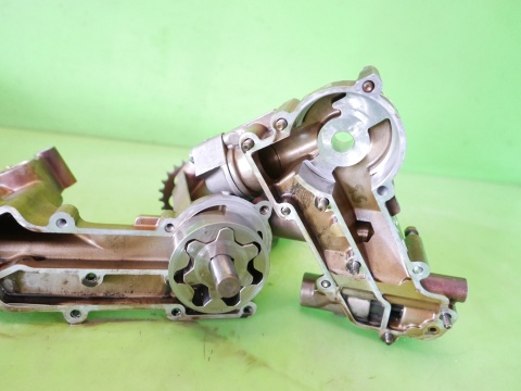 Pompa olejowa smok oleju 1439271 BMW X5 E53 4.4 M62B44 99-03