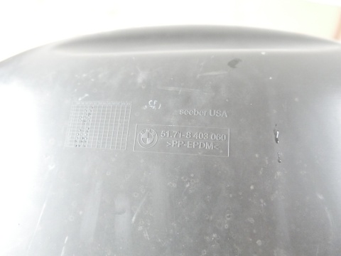 Nadkole prawe tył 8403060 BMW X5 E53 99-03