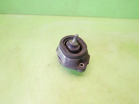 Poduszka silnika 6758428.01 BMW X5 E53 4.4 V8 M62B44 99-03