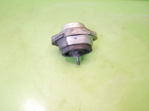 Poduszka silnika 6758428.01 BMW X5 E53 4.4 V8 M62B44 99-03