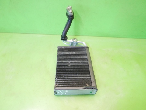 Parownik klimatyzacji 83855609 BMW X5 E53 4.4 99-03