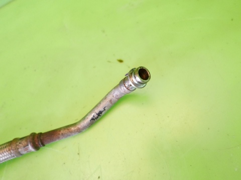 Rurka przewód wąż oleju 7504294 A BMW X5 E53 4.4 M62B44 99-03