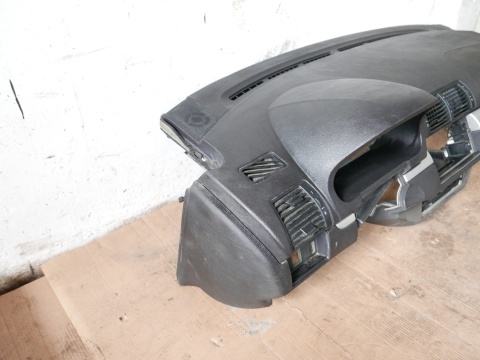 Deska rozdzielcza konsola pulpit BMW X5 E53 99-03