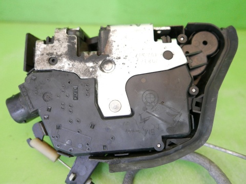 Centralny zamek lewy przód 8402537 7pin BMW X5 E53 99-03