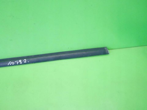 LISTWA ZGARNIAJĄCA PRAWA PRZÓD RENAULT CLIO II 5D