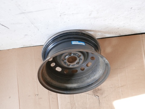 Felga stalowa 15 4x114,3 15x6 et50 9965R960509C MAZDA 3 II BL 08-13