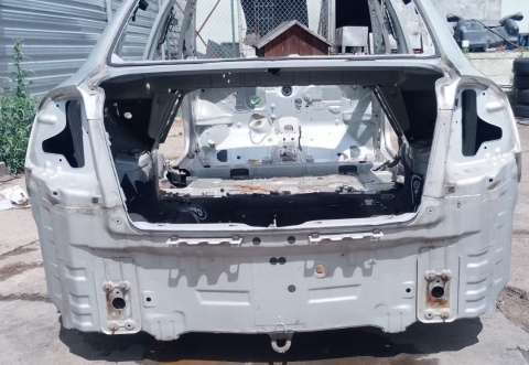Pas tył tylny wanna Z2S SUZUKI SX4 I GY RW SEDAN 06-09
