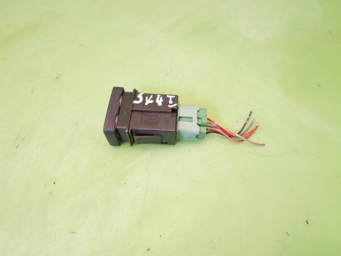 Przełącznik halogenów świateł przeciwmgłowych przód SUZUKI SX4 I GY RW SEDAN 06-09