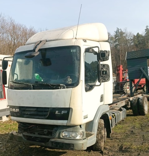 Belka oś przód zawieszenia 17,5" 8 szpilek DAF LF 45 FA 6.7 224KM 03-09