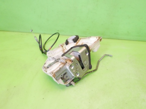 Centralny zamek drzwi prawy przód 7pin SUZUKI SX4 I GY RW SEDAN 06-09