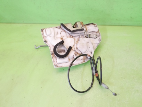 Centralny zamek drzwi prawy przód 7pin SUZUKI SX4 I GY RW SEDAN 06-09