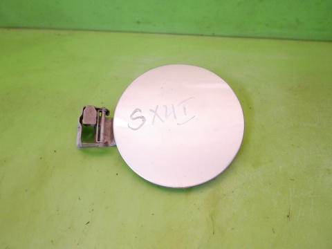 Klapka wlewu paliwa Z2S SUZUKI SX4 I GY RW SEDAN 06-09