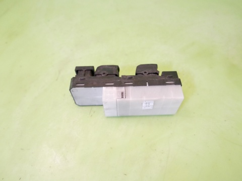 Przełącznik panel szyb lewy przód SUZUKI SX4 I GY RW SEDAN 06-09