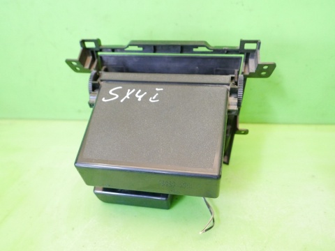 Schowek zapalniczka przód SUZUKI SX4 I GY RW SEDAN 06-09