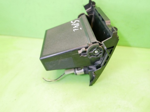 Schowek zapalniczka przód SUZUKI SX4 I GY RW SEDAN 06-09