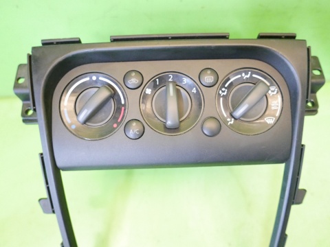 Panel nawiewu sterowania nawiewem SUZUKI SX4 I GY RW SEDAN 06-09