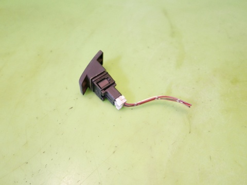 Przełącznik świateł awaryjnych SUZUKI SX4 I GY RW SEDAN 06-09