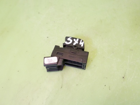 Przełącznik szyby lewy tył 5pin SUZUKI SX4 I GY RW SEDAN 06-09