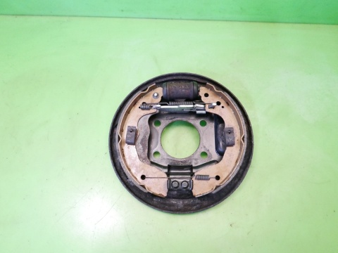 Tarcza kotwiczna prawa tył tylna SUZUKI SX4 I GY RW 1.6 SEDAN 06-09