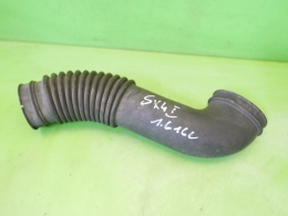 Wlot dolot rura powietrza 1376679J00 SUZUKI SX4 I GY RW 1.6 06-09