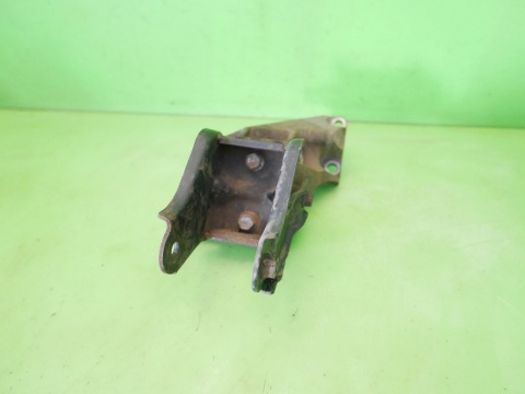 Łapa wspornik silnika SUZUKI SX4 I GY RW 1.6 06-09