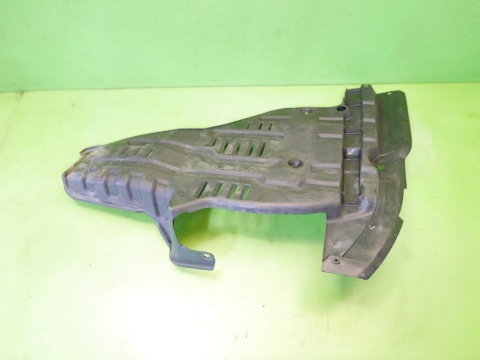 Osłona pod silnik lewa dół 7239280J00 SUZUKI SX4 I GY RW 1.6 06-09