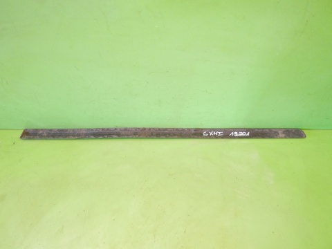 Listwa drzwiowa prawa przód SUZUKI SX4 I GY RW SEDAN 06-09