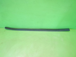 Listwa drzwiowa lewa przód SUZUKI SX4 I GY RW SEDAN 06-09