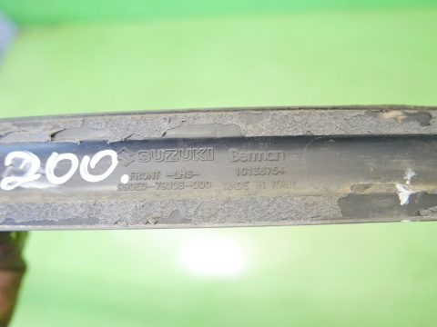 Listwa drzwiowa lewa przód SUZUKI SX4 I GY RW SEDAN 06-09