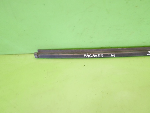 Listwa zgarniająca prawa tył SUZUKI SX4 I GY RW SEDAN 06-09