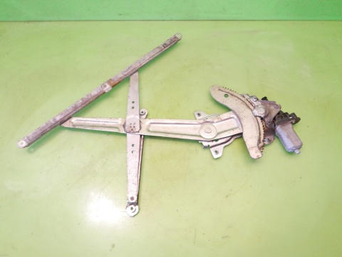 Mechanizm podnośnik szyby lewy przód 262100-3390 SUZUKI SX4 I GY RW SEDAN 06-09