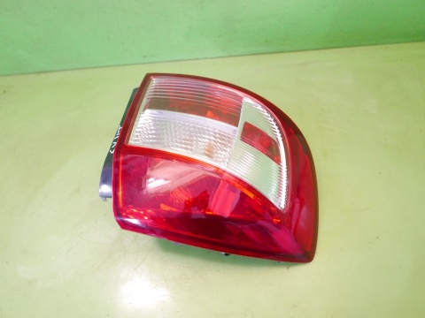 Lampa lewa tył Koito 220-59158 SUZUKI SX4 I GY RW SEDAN 06-09