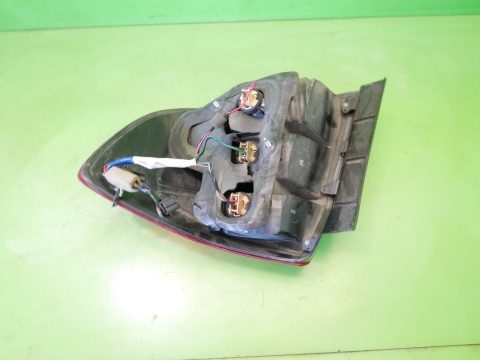 Lampa lewa tył Koito 220-59158 SUZUKI SX4 I GY RW SEDAN 06-09