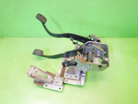 Pedały sprzęgła hamulca SUZUKI SX4 I GY RW 1.6 06-09