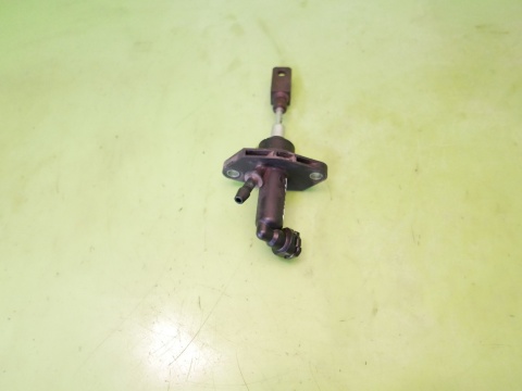 Pompa sprzęgła wysprzęglik 2381079J01 SUZUKI SX4 I GY RW 1.6 06-09
