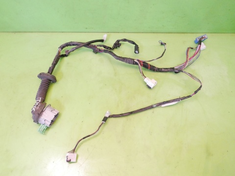 Wiązka instalacja drzwi lewa przód 3675680JA0 SUZUKI SX4 I GY RW SEDAN 06-