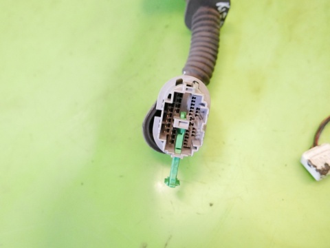Wiązka instalacja drzwi lewa przód 3675680JA0 SUZUKI SX4 I GY RW SEDAN 06-
